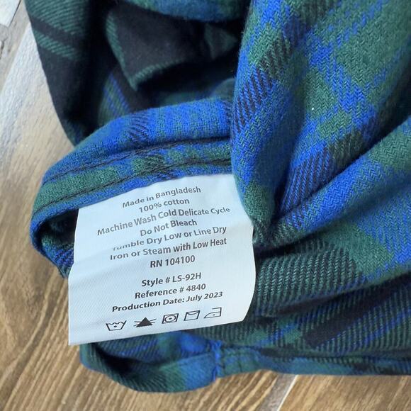 Gioberti Men's Removable Hoodie Plaid Checkered Flannel Button Down Shirt, M - Picture 5 of 5